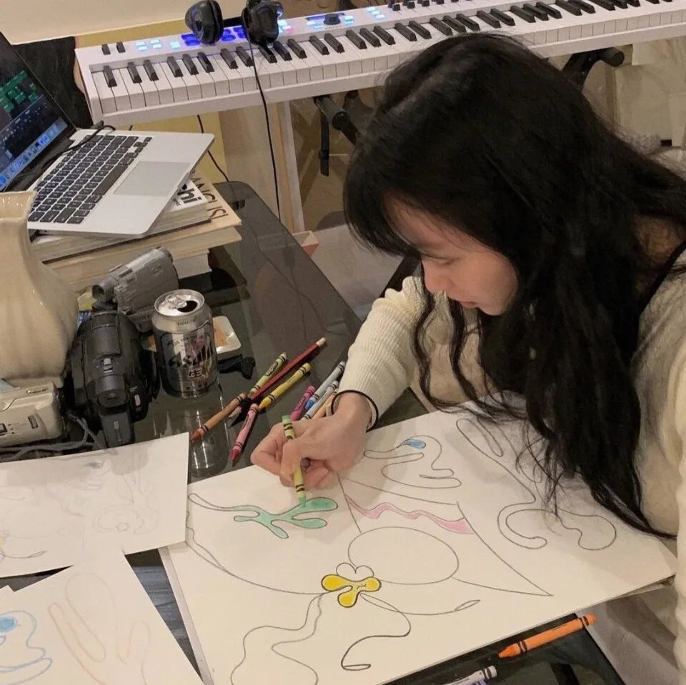 一别两宽终不悔